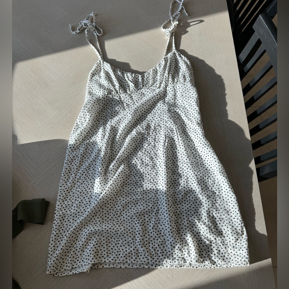 White with black dot slip dress